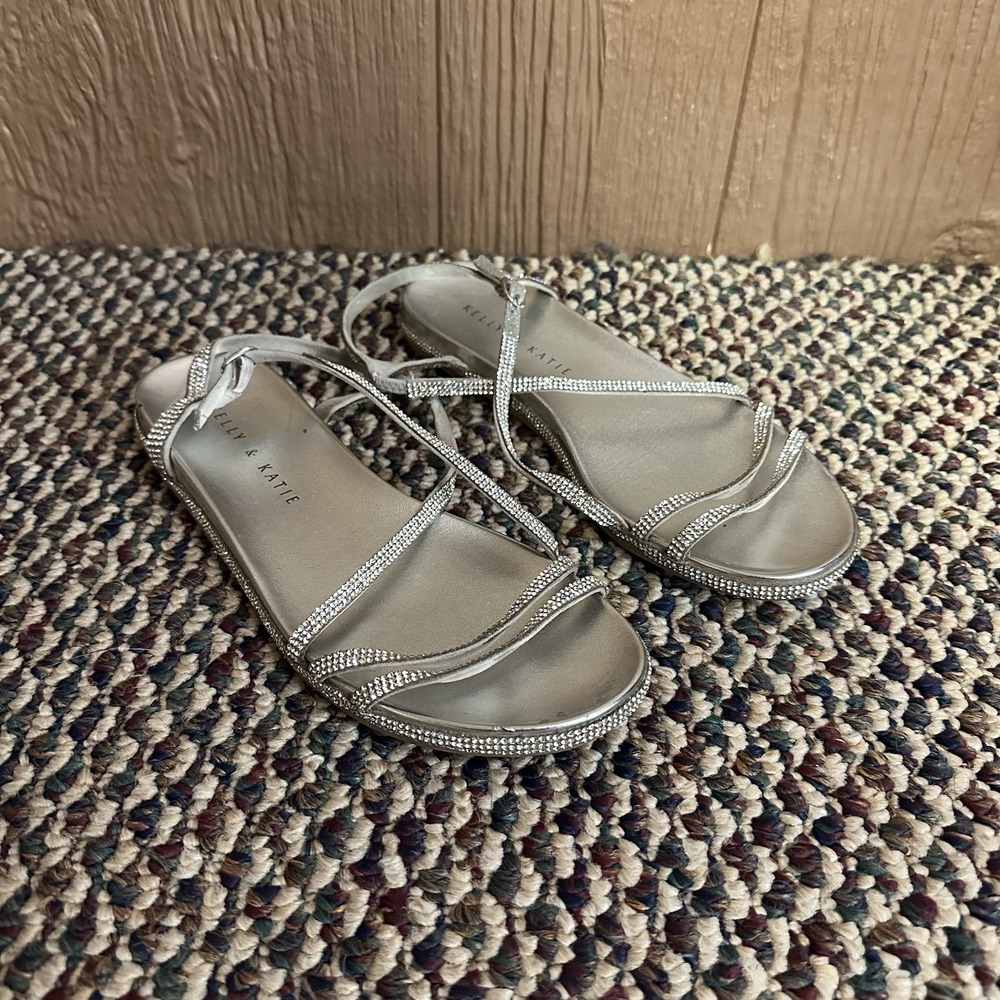 Kelly & Katie Silver Rhinestone Strap Flat  Sandal‎ Shoes Size 7 Wedding Formal
